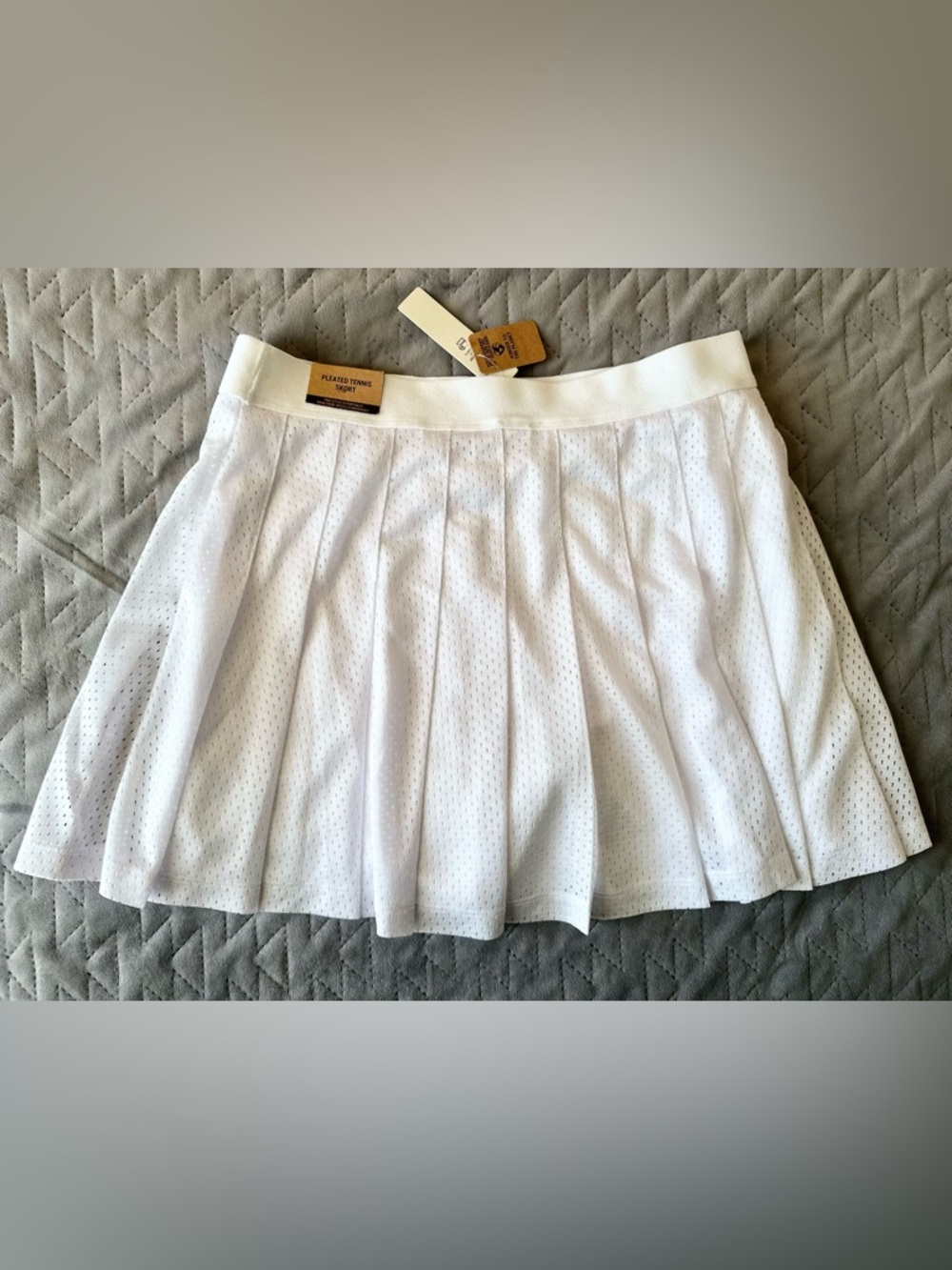 PINK Active White Pleated Athletic Skort with Elastic Waistband
